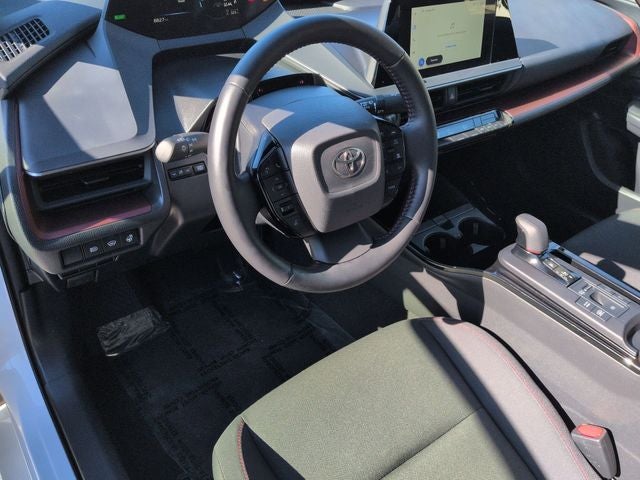 2024 Toyota PRIUS PRIME SE