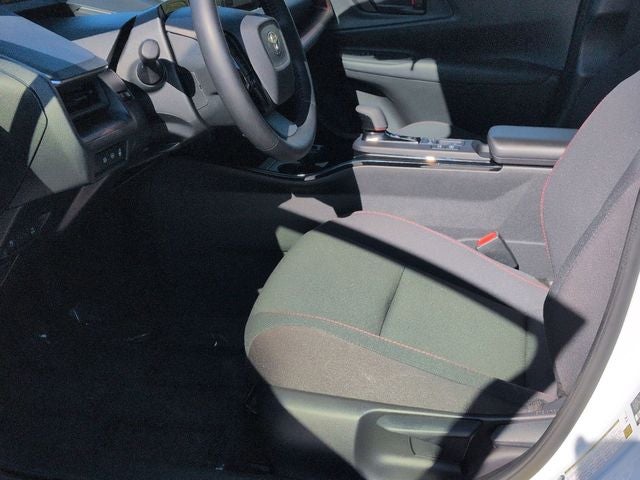 2024 Toyota PRIUS PRIME SE