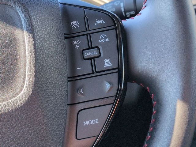 2024 Toyota PRIUS PRIME SE