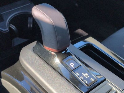 2024 Toyota PRIUS PRIME SE
