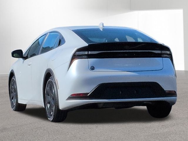 2024 Toyota PRIUS PRIME SE