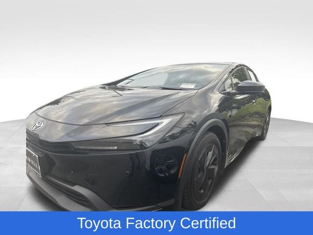 2025 Toyota Prius LE