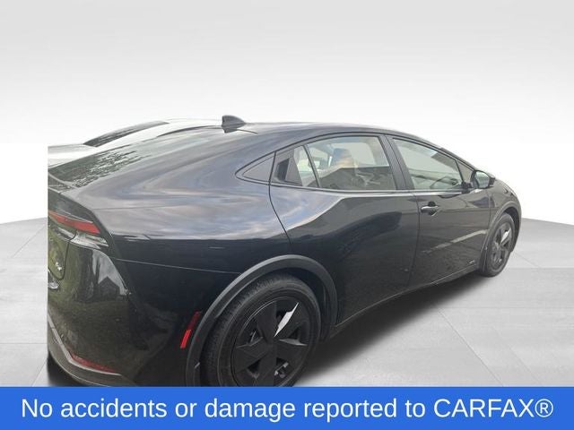 2025 Toyota Prius LE