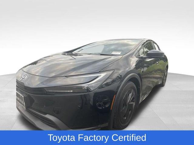 2025 Toyota Prius LE