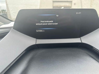 2025 Toyota Prius LE