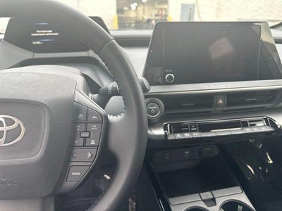 2025 Toyota Prius LE