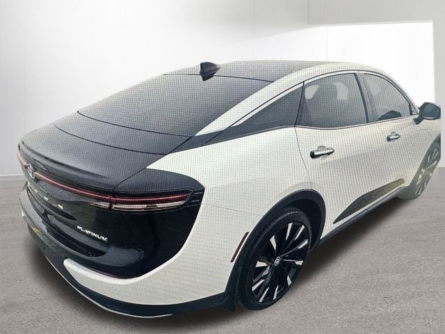 2024 Toyota CROWN Platinum