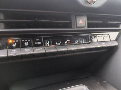 2024 Toyota CROWN Platinum