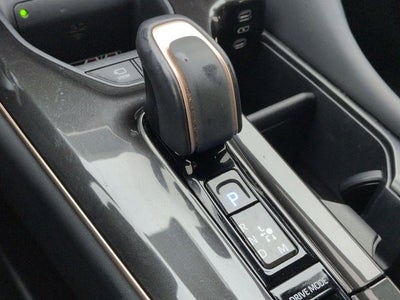 2024 Toyota CROWN Platinum