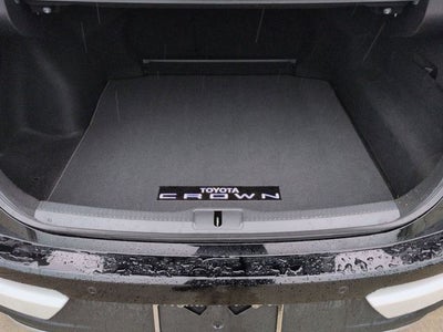 2024 Toyota CROWN Platinum