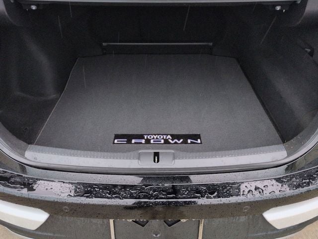 2024 Toyota CROWN Platinum