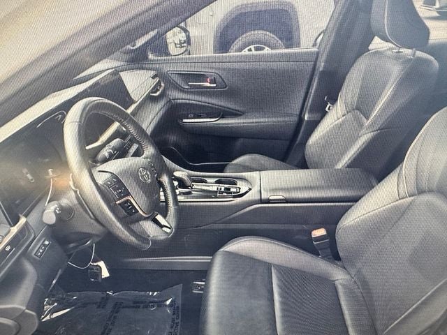 2024 Toyota CROWN Platinum