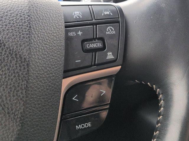 2024 Toyota CROWN Platinum