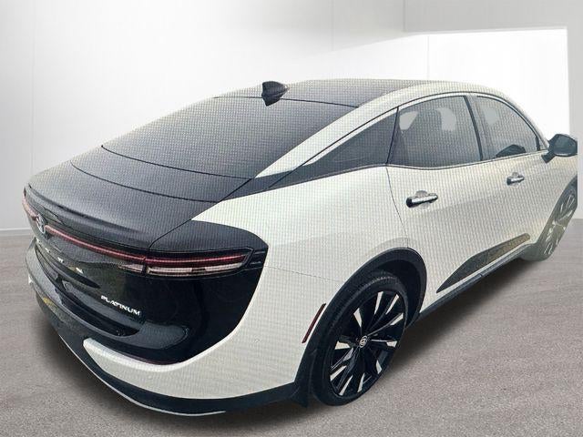 2024 Toyota CROWN Platinum