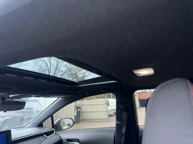 2024 Toyota COROLLA HYBRID SE