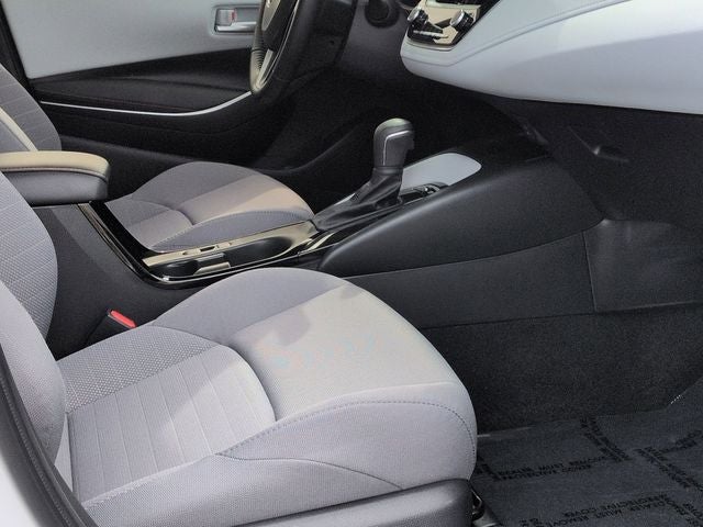 2025 Toyota COROLLA HYBRID SE