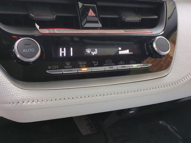 2025 Toyota COROLLA HYBRID SE