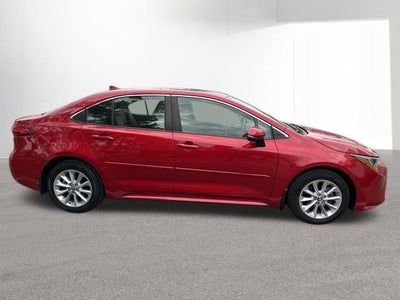 2021 Toyota COROLLA XLE
