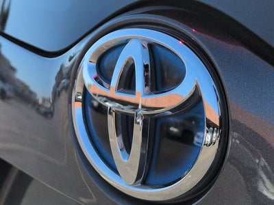 2022 Toyota PRIUS PRIME LE