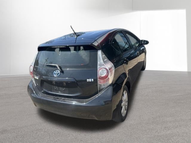 2013 Toyota PRIUS c Three