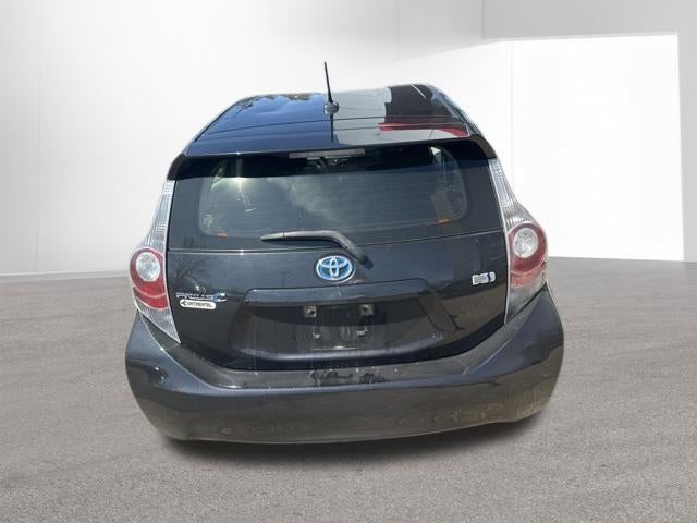 2013 Toyota PRIUS c Three