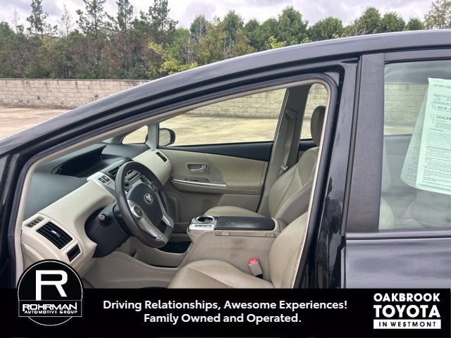 2013 Toyota Prius v Three