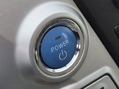 2013 Toyota PRIUS v Three