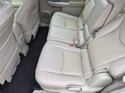 2013 Toyota PRIUS v Three