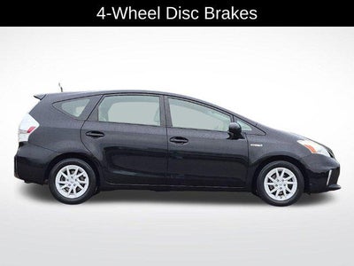2013 Toyota PRIUS v Three