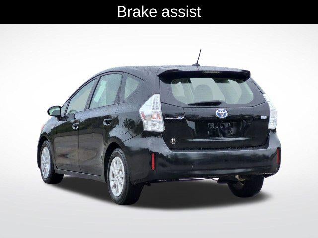 2013 Toyota PRIUS v Three