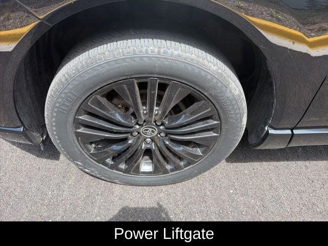 2023 Toyota Venza Nightshade