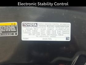 2023 Toyota Venza XLE