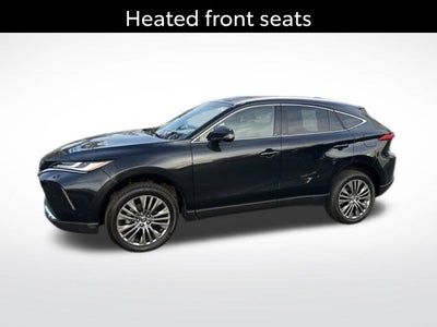 2023 Toyota Venza XLE