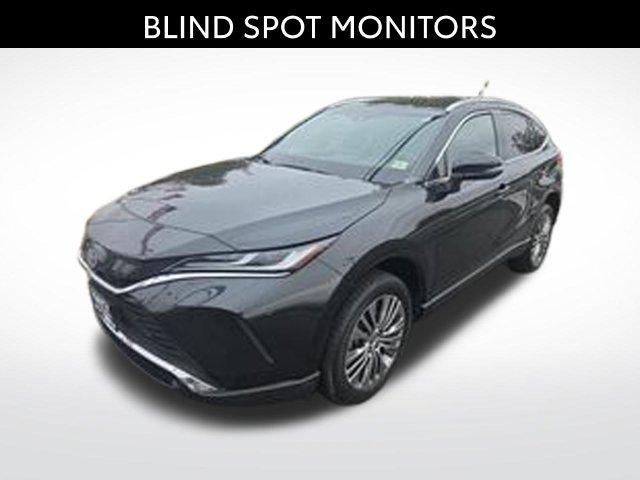 2023 Toyota Venza XLE
