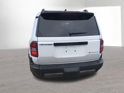 2025 Toyota LAND CRUISER Base