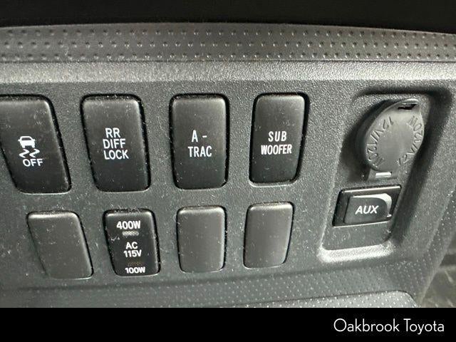 2010 Toyota FJ CRUISER Base