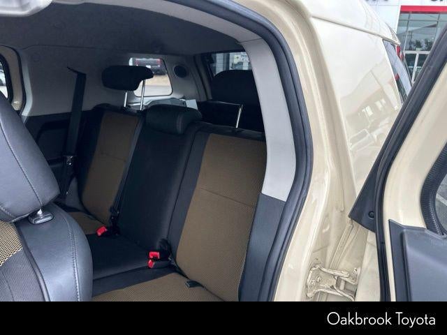 2010 Toyota FJ CRUISER Base