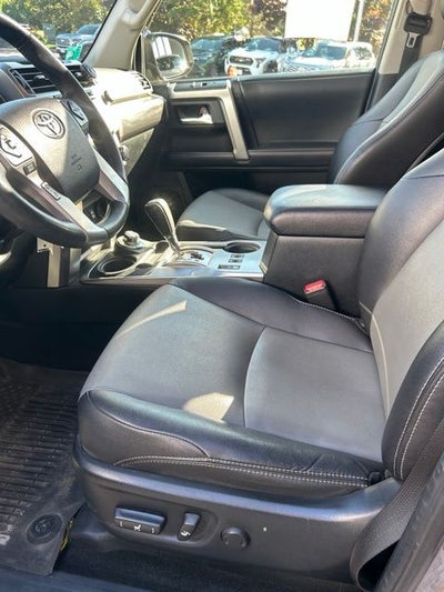 2017 Toyota 4Runner SR5 Premium