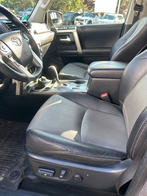 2017 Toyota 4Runner SR5 Premium