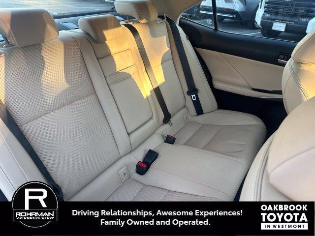 2016 Lexus IS 300