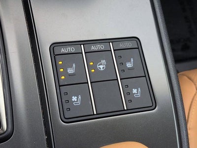 2025 Lexus UX300h PREM AWD 300h Premium