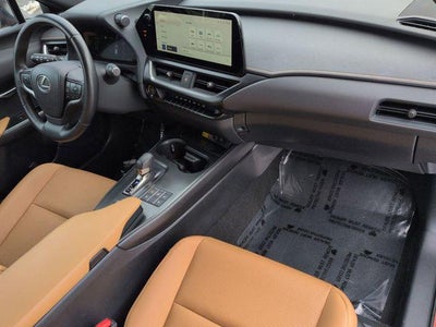 2025 Lexus UX300h PREM AWD 300h Premium