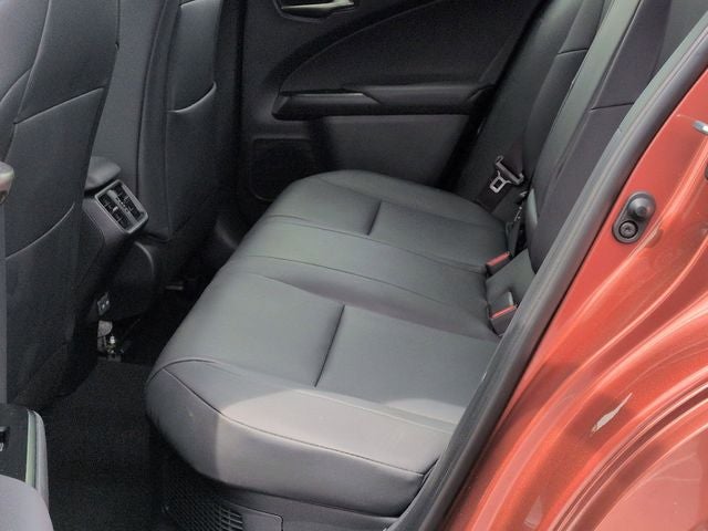 2025 Lexus UX300h F SPORT H 300h F SPORT Handling