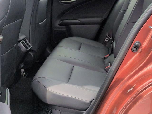 2025 Lexus UX300h F SPORT H 300h F SPORT Handling