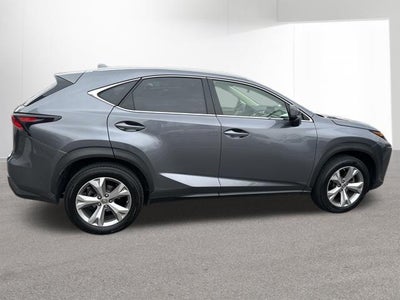 2017 Lexus NX 200t 200t