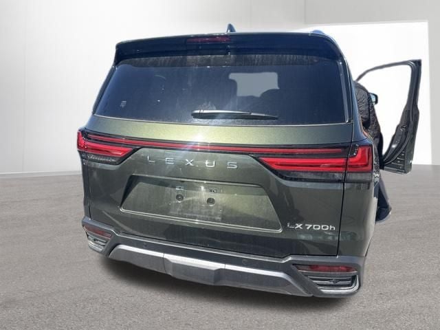 2025 Lexus LX 700h Ultra Luxury
