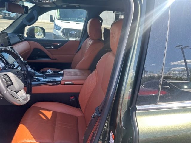 2025 Lexus LX 700h Ultra Luxury
