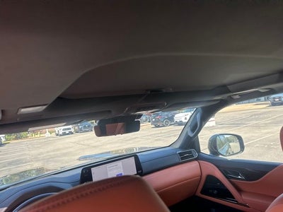 2025 Lexus LX 700h Ultra Luxury