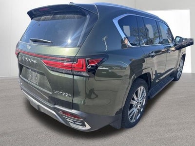 2025 Lexus LX 700h Ultra Luxury