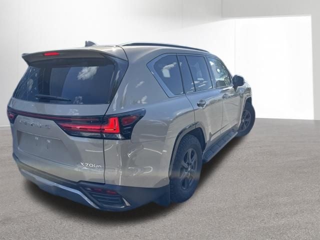 2025 Lexus LX 700h Overtrail